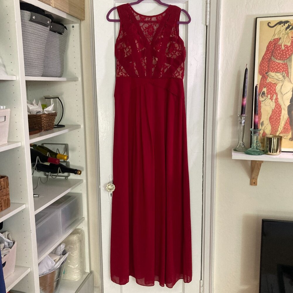 NWT Red Lace Detail Floor Length Formal Dress Size L Bridesmaid Gown - Picture 13 of 13